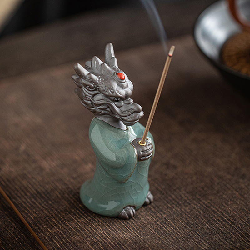 Brûleur d'encens en céramique en forme de dragon avec base en lotus et symbole Fu