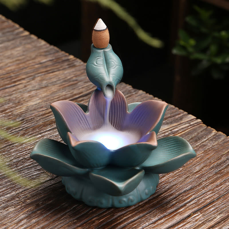 Brûleur d'encens en céramique, motif fleur de lotus, grenouille et papillon
