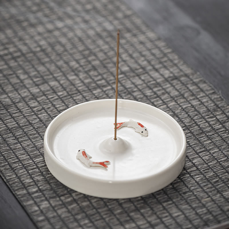 Brûleur d'encens en céramique en forme de poisson koï pour la méditation de guérison spirituelle