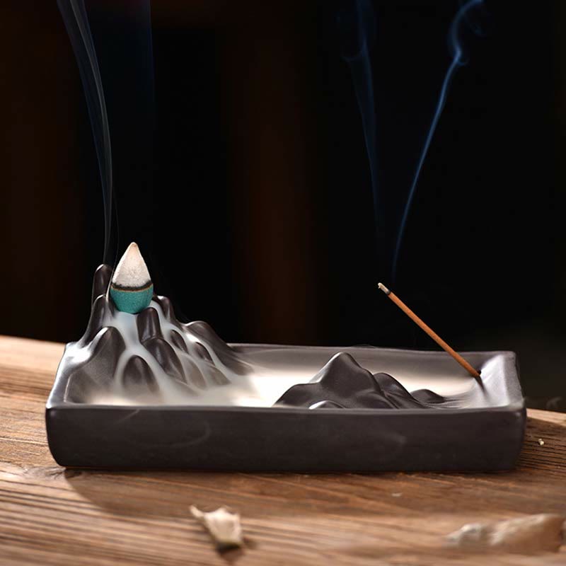 Brûleur d'encens à refoulement d'eau en céramique Mountains