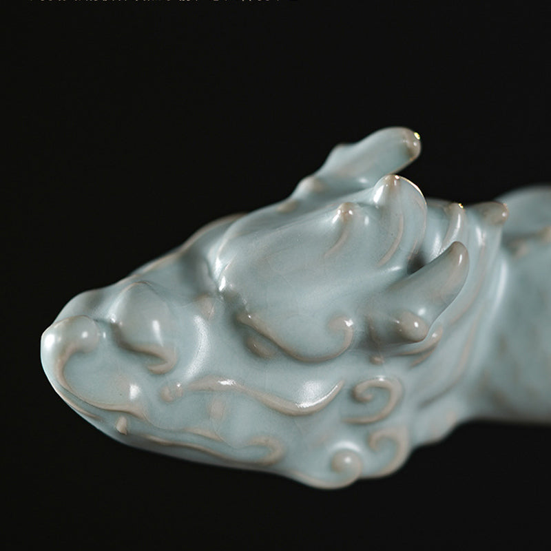 Figurine porte-bonheur en céramique Année du Dragon 10,2 cm Décor