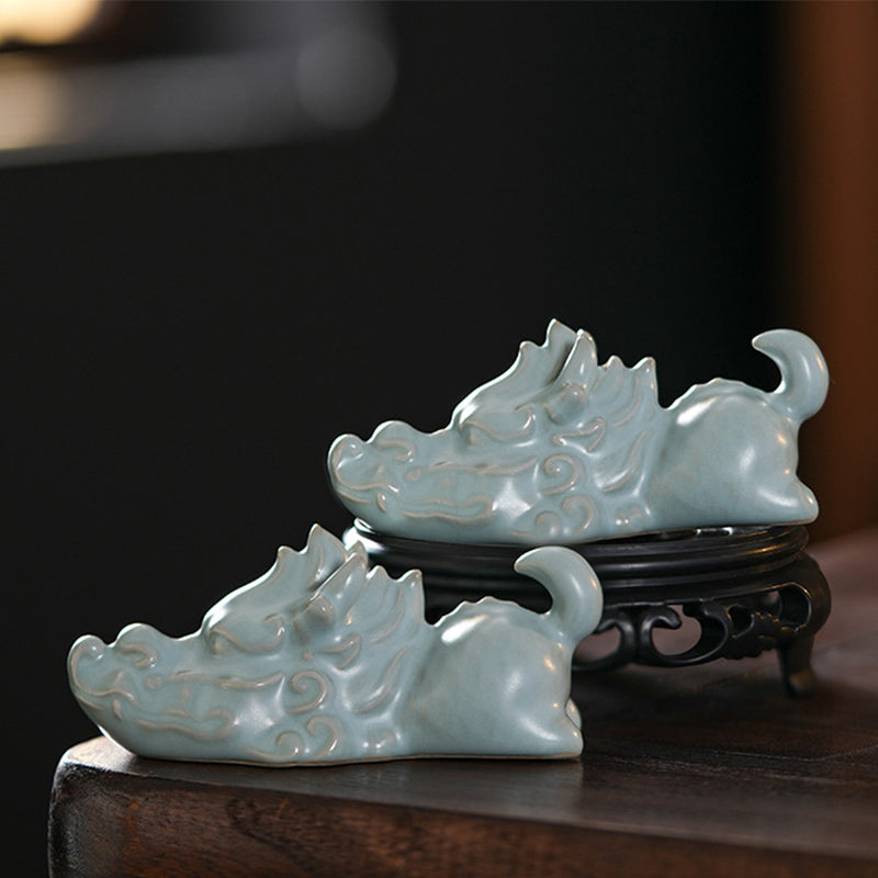 Figurine porte-bonheur en céramique Année du Dragon 10,2 cm Décor