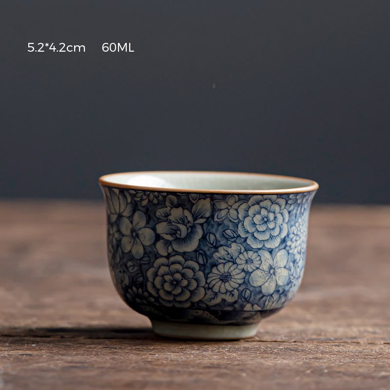 Tasse à thé zen en céramique avec motif lotus bleu et chrysanthème 95 ml