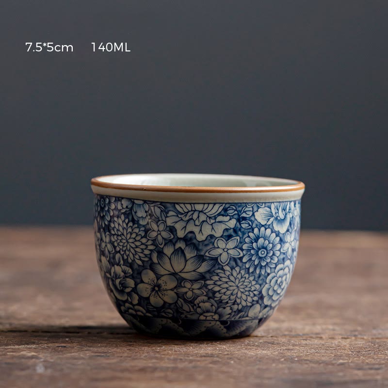 Tasse à thé zen en céramique avec motif lotus bleu et chrysanthème 95 ml