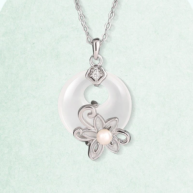 Collier Lotus en Calcédoine en Argent Sterling 999 pour la Paix et l'Harmonie