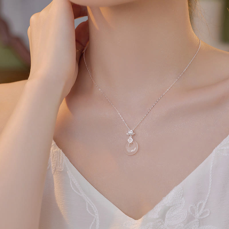 Collier pendentif lotus en calcédoine en argent sterling 925 pour la paix