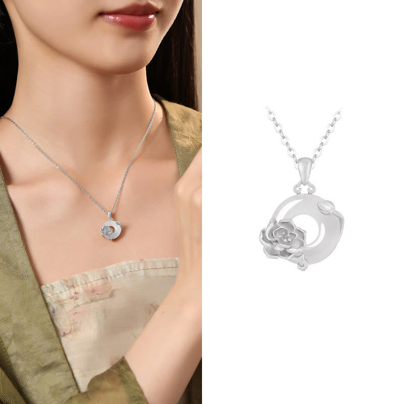 Collier Boucle de Paix en Calcédoine en Argent 925 pour l'Harmonie