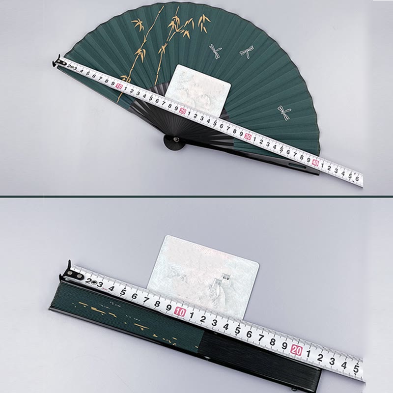 Éventail chinois pliable à motifs de bambou et de carpes koï