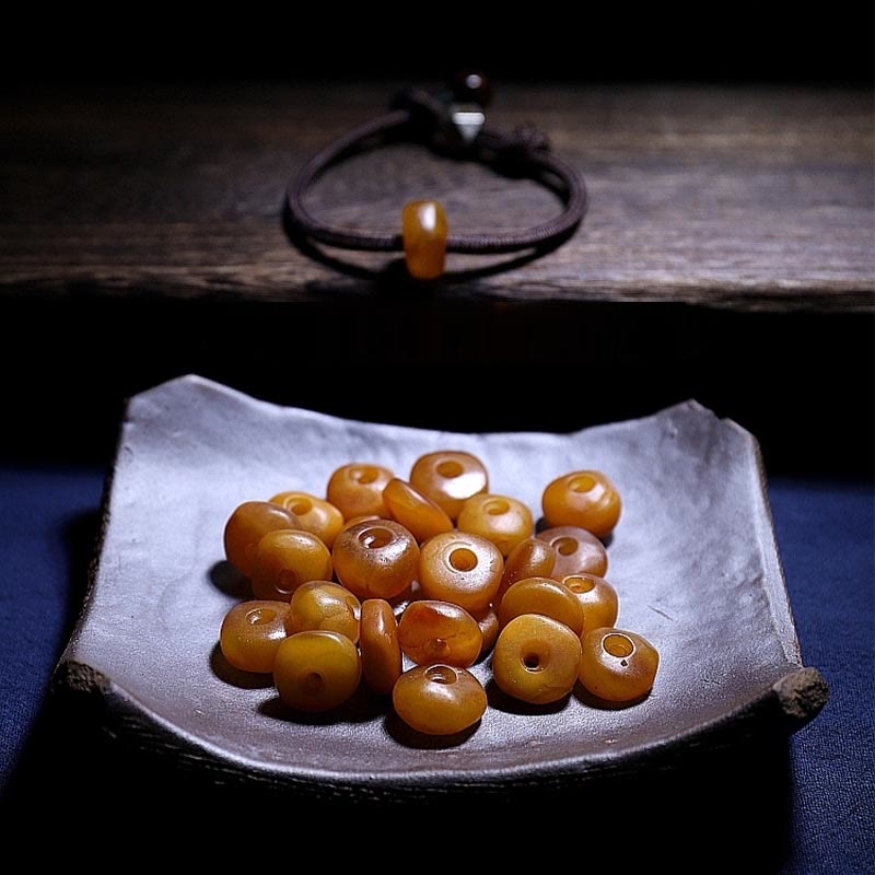 Bracelet d'ambre apaisant et anti-anxiété du zodiaque chinois 18 cm