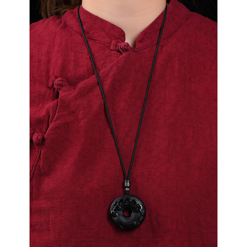 Collier pendentif force en obsidienne noire du zodiaque chinois