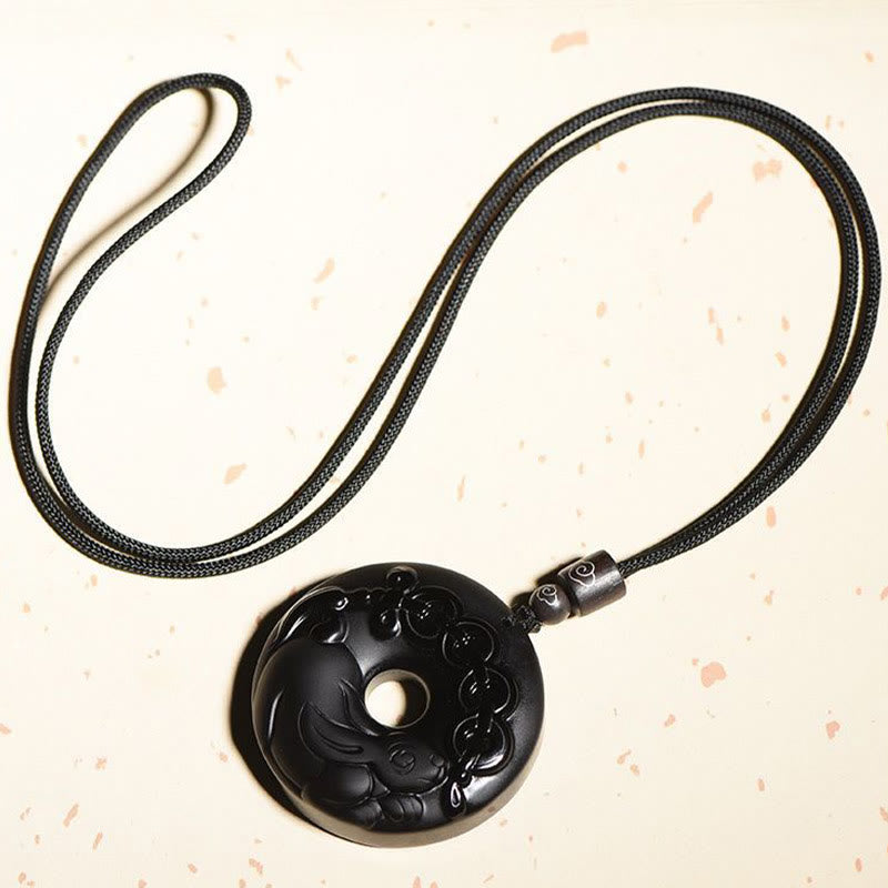 Collier pendentif force en obsidienne noire du zodiaque chinois