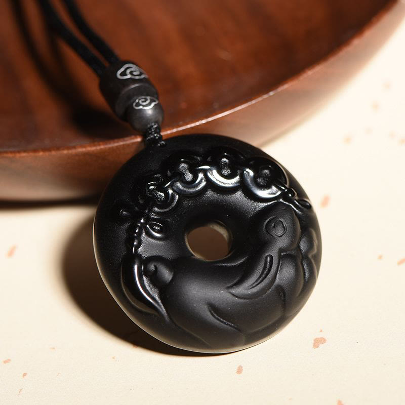 Collier pendentif force en obsidienne noire du zodiaque chinois