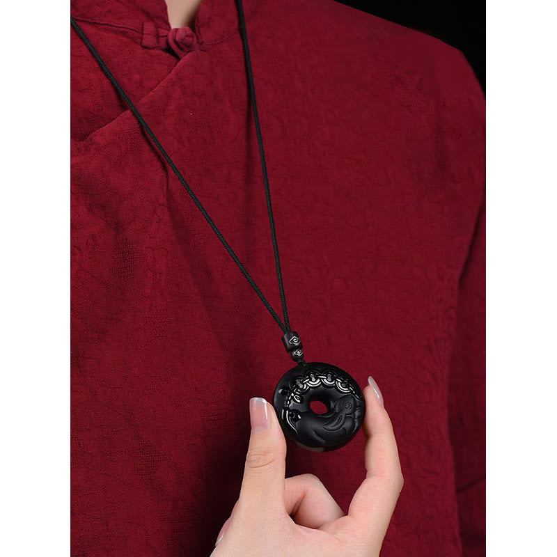 Collier pendentif force en obsidienne noire du zodiaque chinois