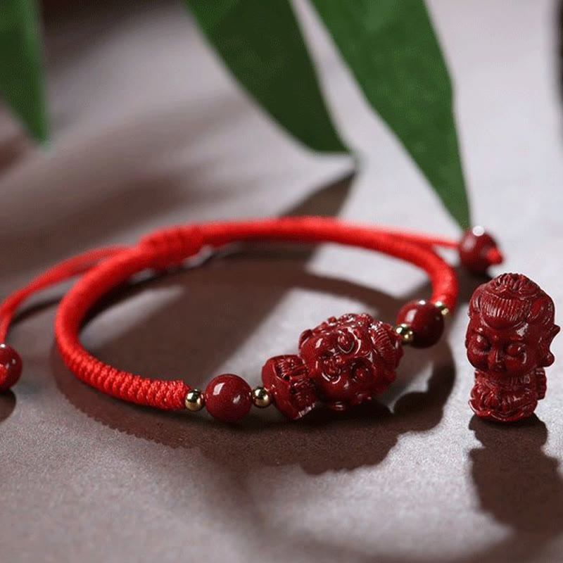 Bracelet de bénédiction en fil de cinabre avec amulette du zodiaque chinois