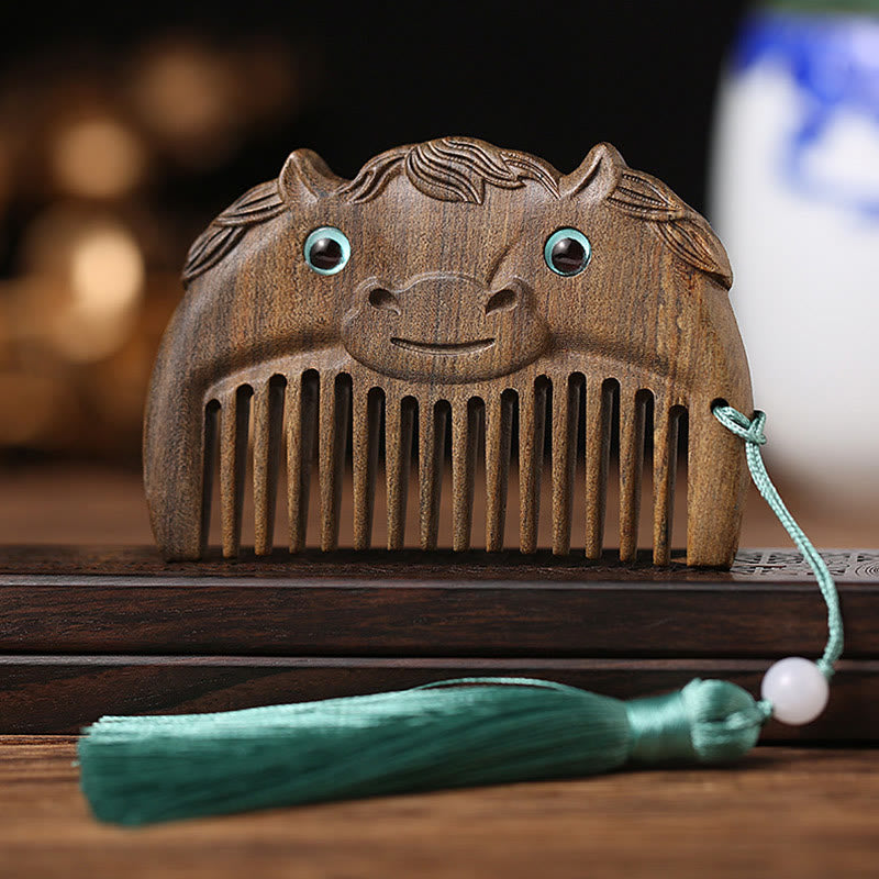 Mini peigne de paix en bois de santal vert du zodiaque chinois