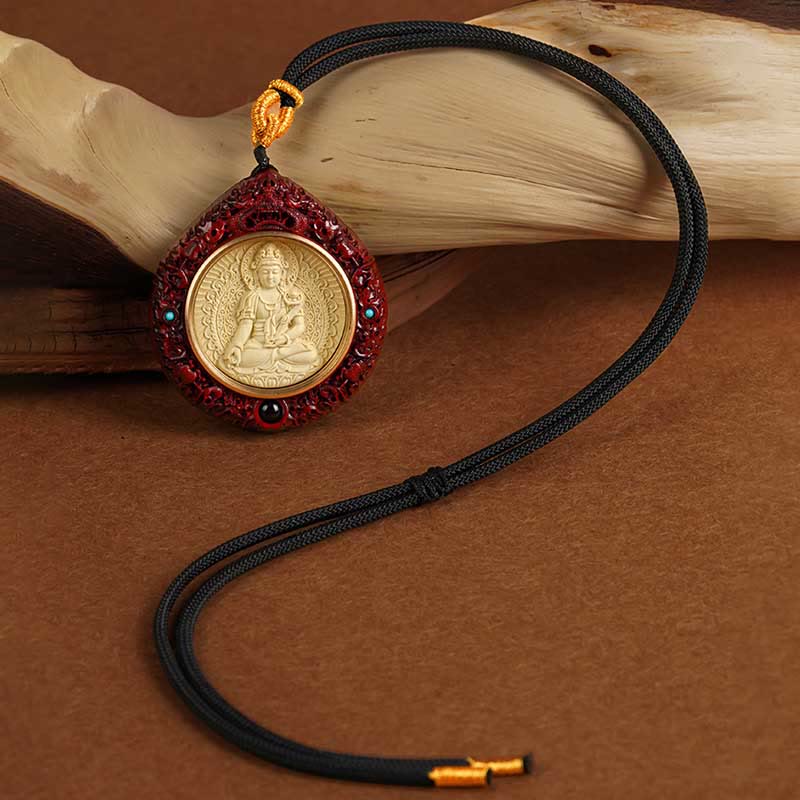 Collier du zodiaque chinois avec pendentif Avalokitesvara et bois de santal rouge