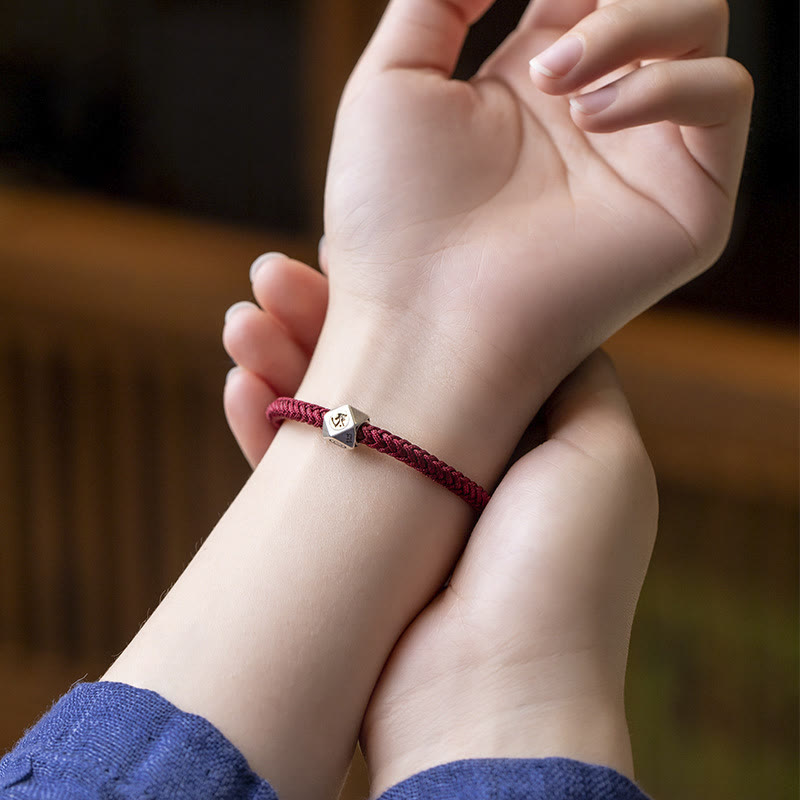 Bracelet de protection en argent avec fil rouge du zodiaque chinois