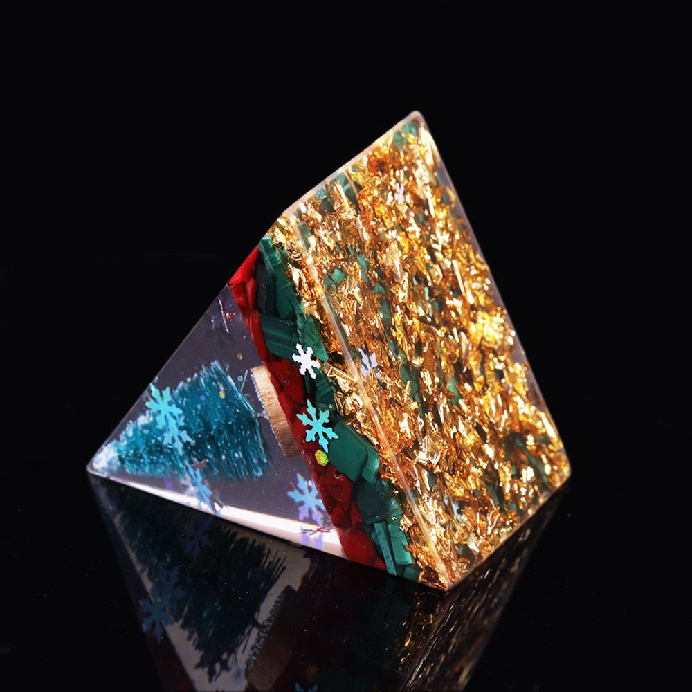 Pyramide d'orgone des bénédictions de Noël