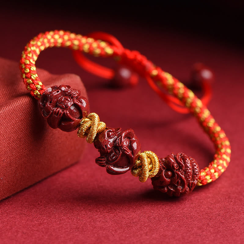 Bracelet en fil rouge du zodiaque chinois Cinabre pour la chance et la protection
