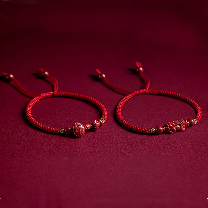 Bracelet tressé en fil rouge de 14 à 20 cm avec personnage Cinnabar Fu