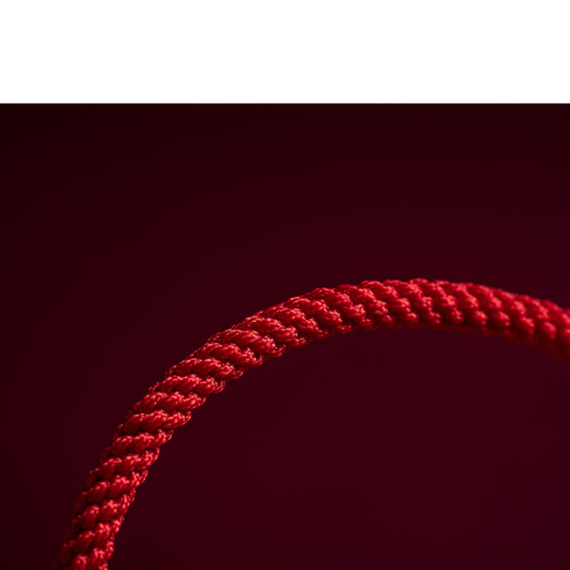 Bracelet tressé en fil rouge de 14 à 20 cm avec personnage Cinnabar Fu