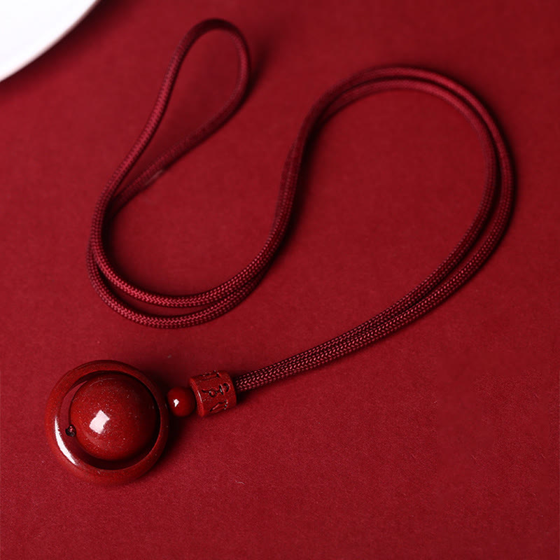 Collier Om Mani Padme Hum en cinabre pour la bénédiction et la chance