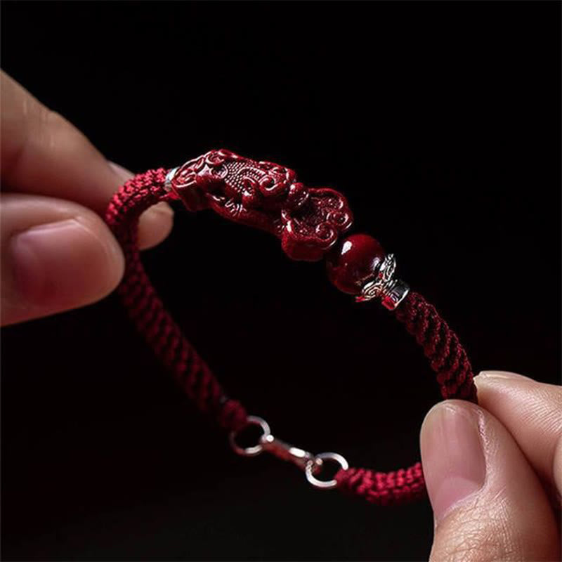 Bracelet tressé Pixiu en cinabre pour la richesse et la chance | Fabriqué à la main
