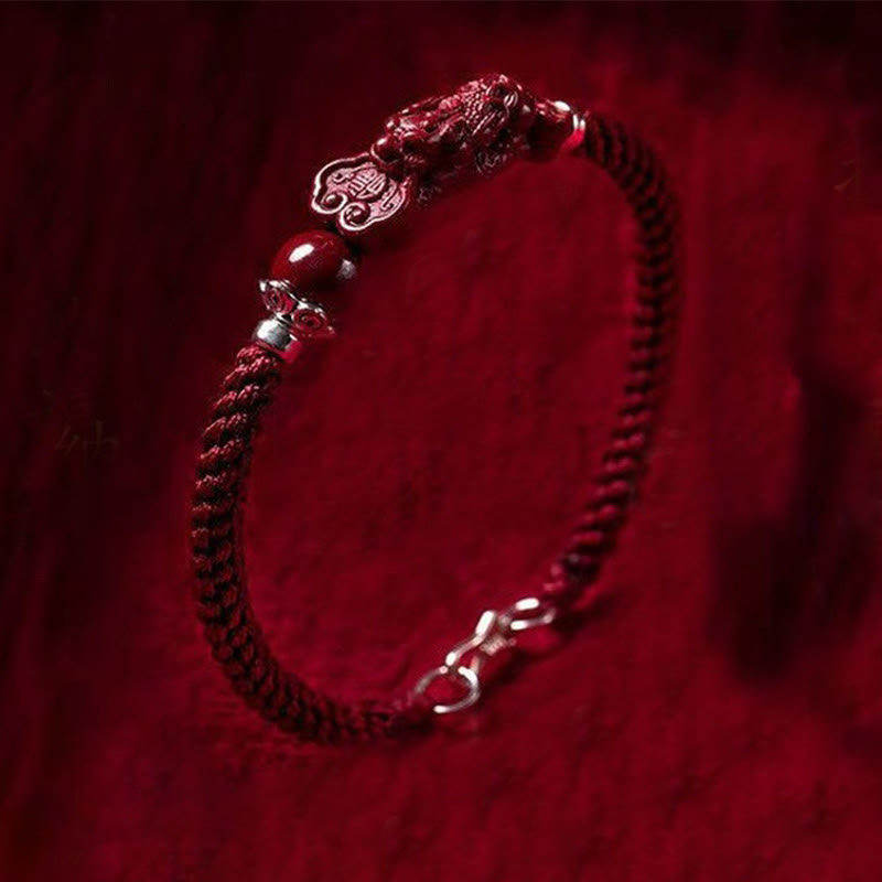 Bracelet tressé Pixiu en cinabre pour la richesse et la chance | Fabriqué à la main
