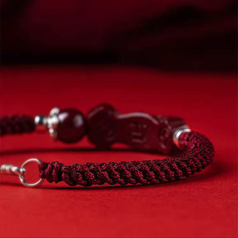 Bracelet tressé Pixiu en cinabre pour la richesse et la chance | Fabriqué à la main