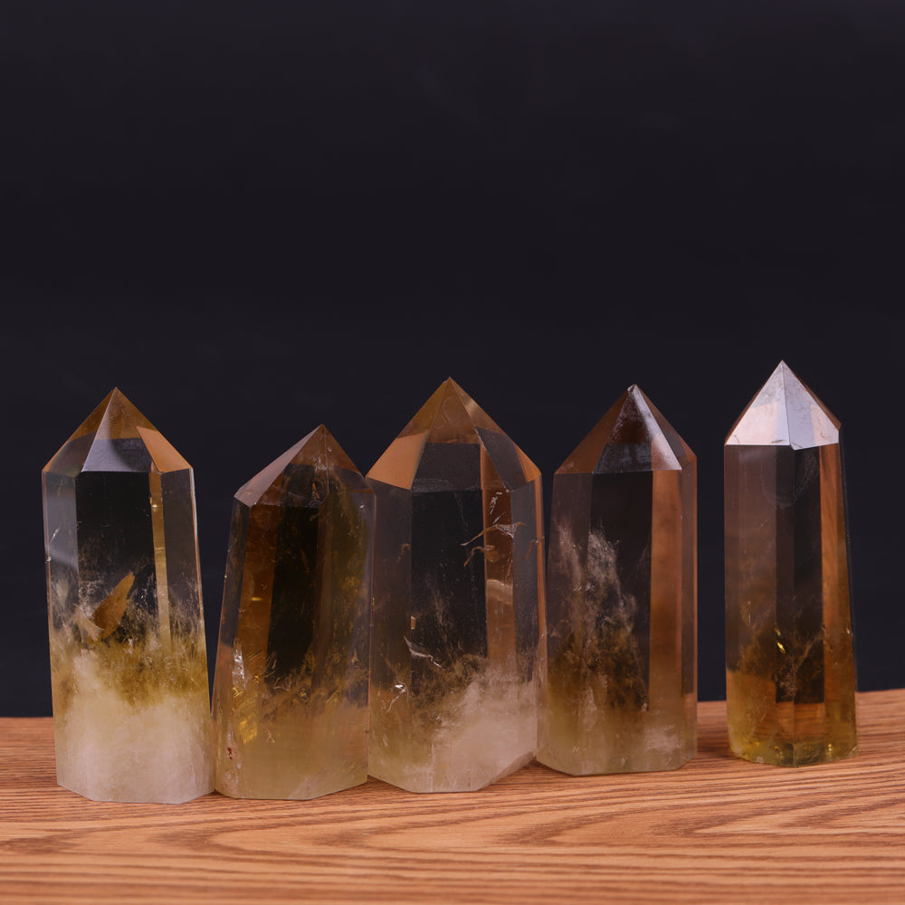 Tour de cristal de prospérité en citrine pour la richesse