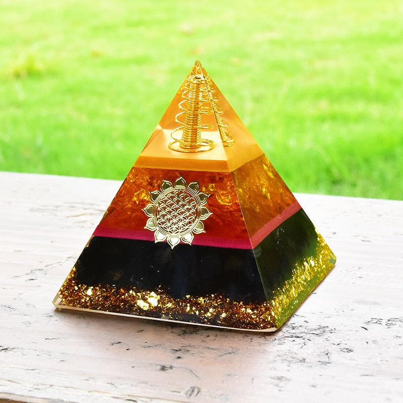 Pyramide de protection en citrine