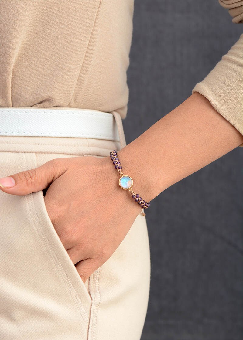Bracelet de protection en pierres précieuses colorées de Bohème