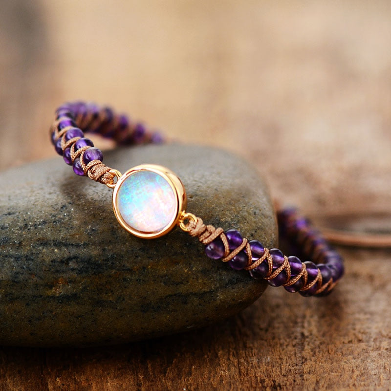 Bracelet de protection en pierres précieuses colorées de Bohème