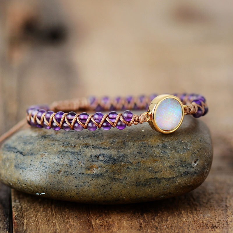 Bracelet de protection en pierres précieuses colorées de Bohème