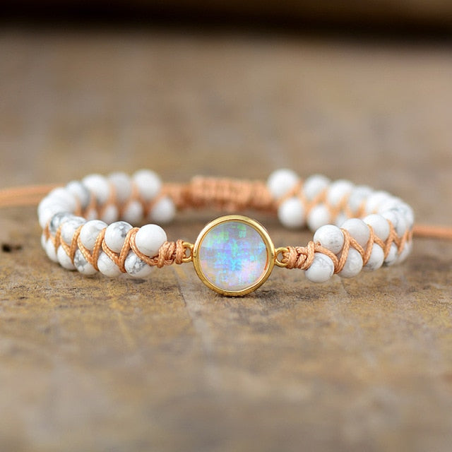 Bracelet de protection en pierres précieuses colorées de Bohème