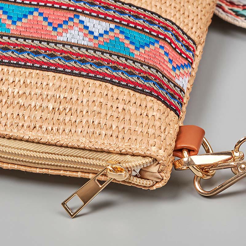 Sac bandoulière bohème en paille tissée à géométrie colorée 28 cm