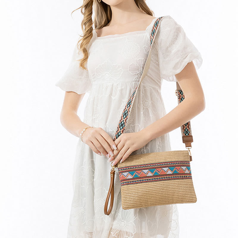 Sac bandoulière bohème en paille tissée à géométrie colorée 28 cm