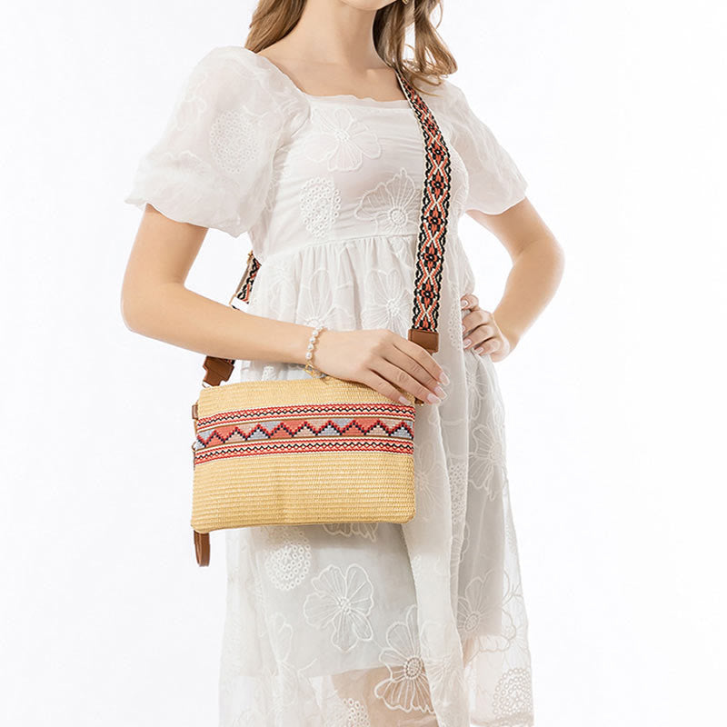 Sac bandoulière bohème en paille tissée à géométrie colorée 28 cm