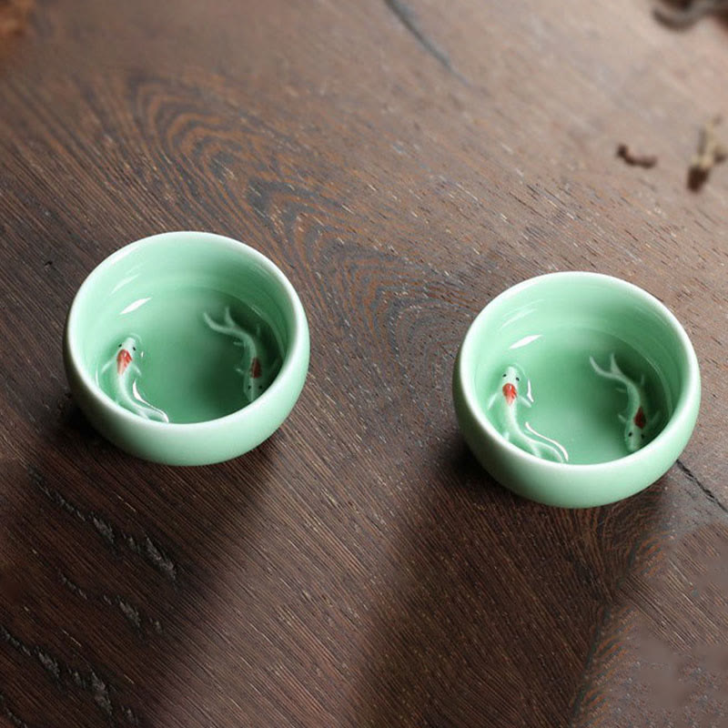 Tasse à thé en céramique motif carpes koï colorées 60 ml | Décor Zen
