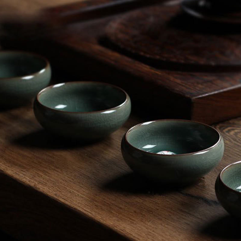 Tasse à thé en céramique motif carpes koï colorées 60 ml | Décor Zen