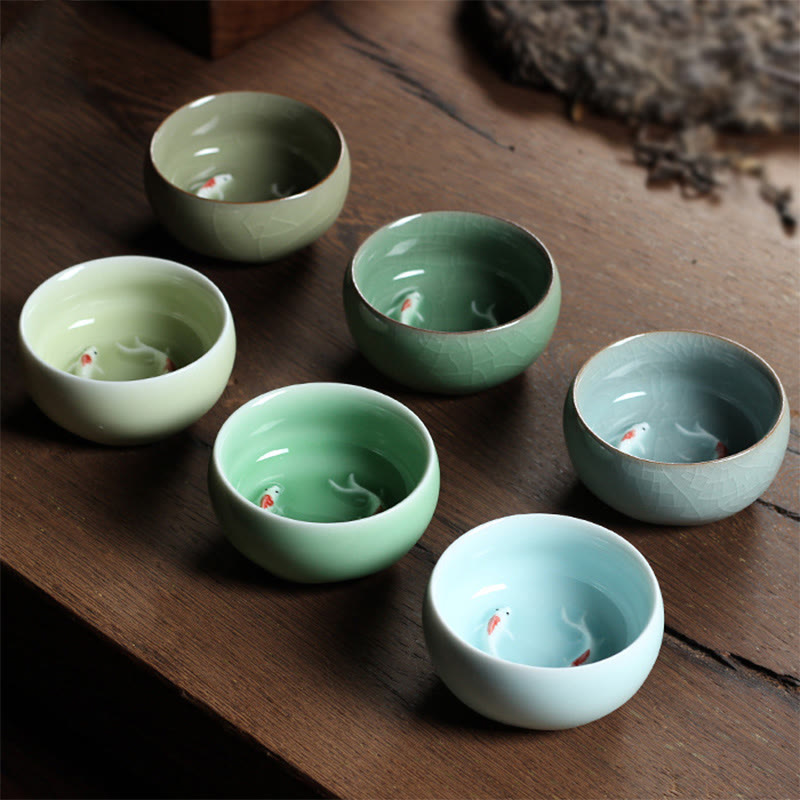Tasse à thé en céramique motif carpes koï colorées 60 ml | Décor Zen