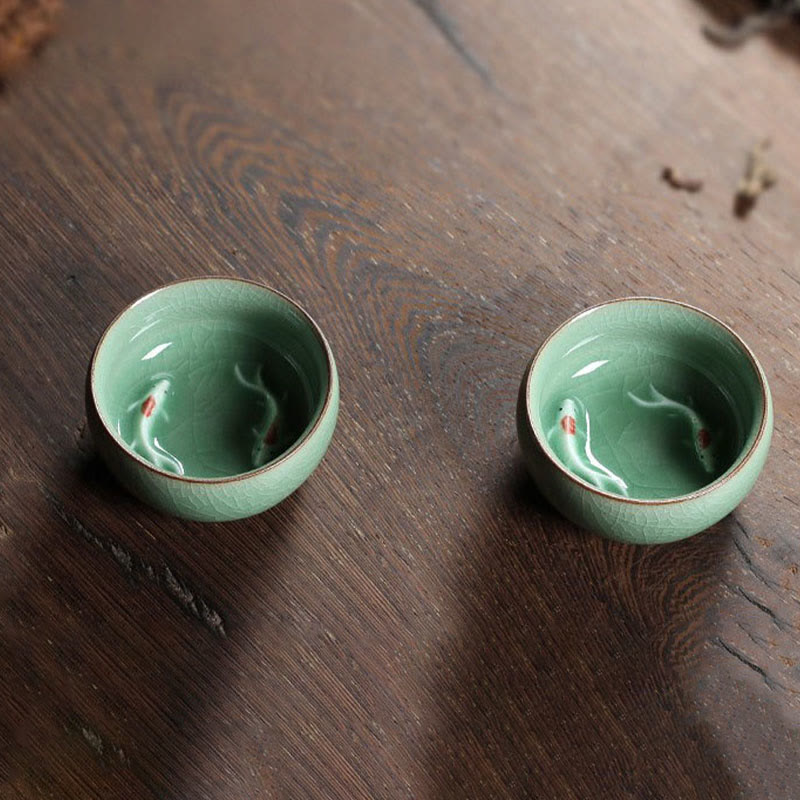 Tasse à thé en céramique motif carpes koï colorées 60 ml | Décor Zen