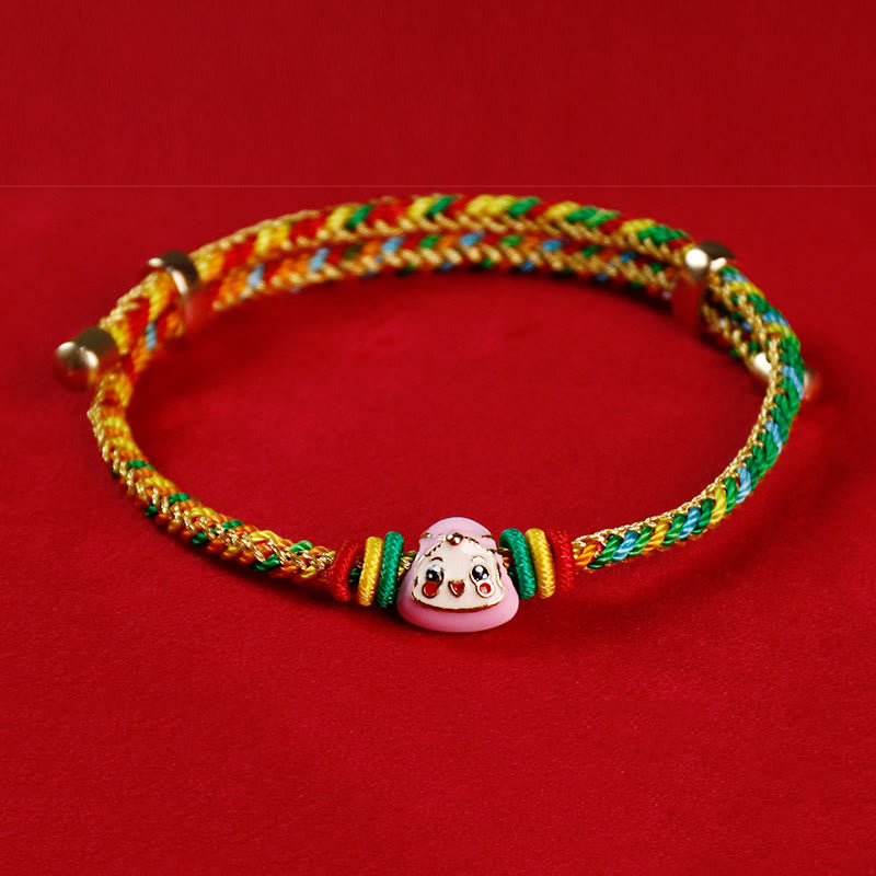 Bracelet porte-bonheur fait main en corde colorée avec personnage Fu