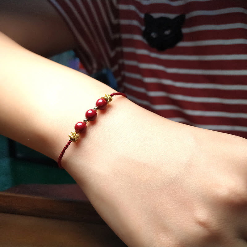Bracelet apaisant en cinabre coloré pour la clarté mentale et l'équilibre