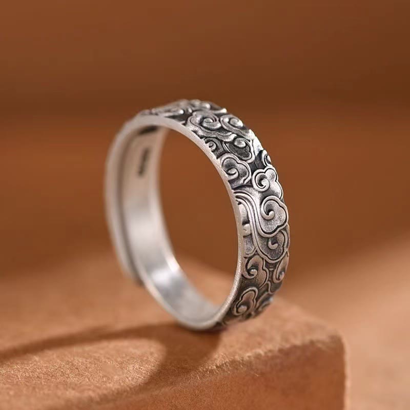 Bague porte-bonheur spirituelle réglable en cuivre avec nuages ​​de bon augure