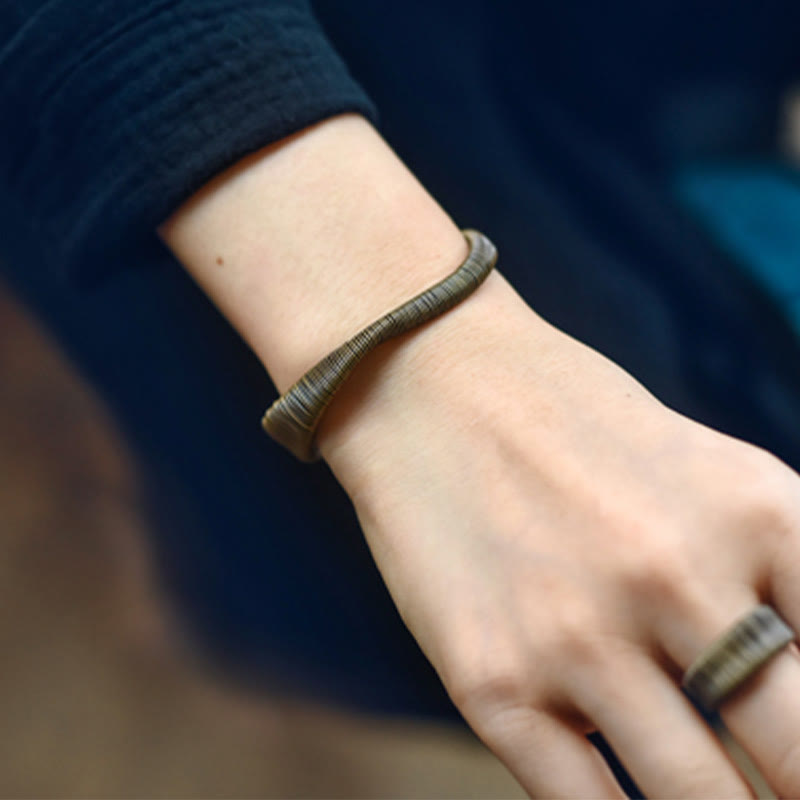 Bracelet manchette ajustable en cuivre pour la chance et la richesse | Bracelets spirituels