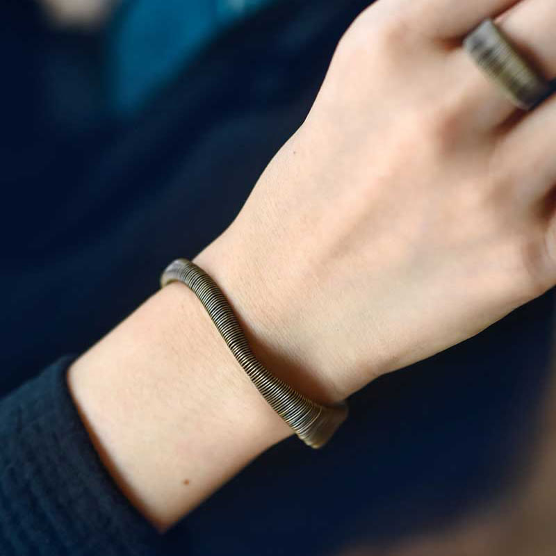 Bracelet manchette ajustable en cuivre pour la chance et la richesse | Bracelets spirituels