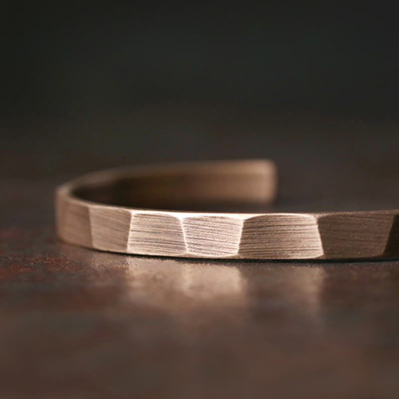 Bracelet manchette ajustable en cuivre pour la richesse et l'équilibre | Spirituel