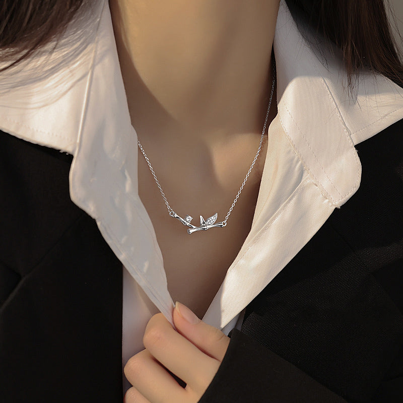 Collier spirituel en feuille de bambou en cuivre pour la richesse et la croissance