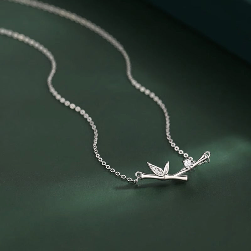 Collier spirituel en feuille de bambou en cuivre pour la richesse et la croissance